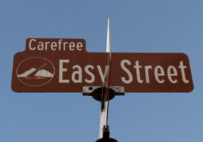 Easy,Street,Sign