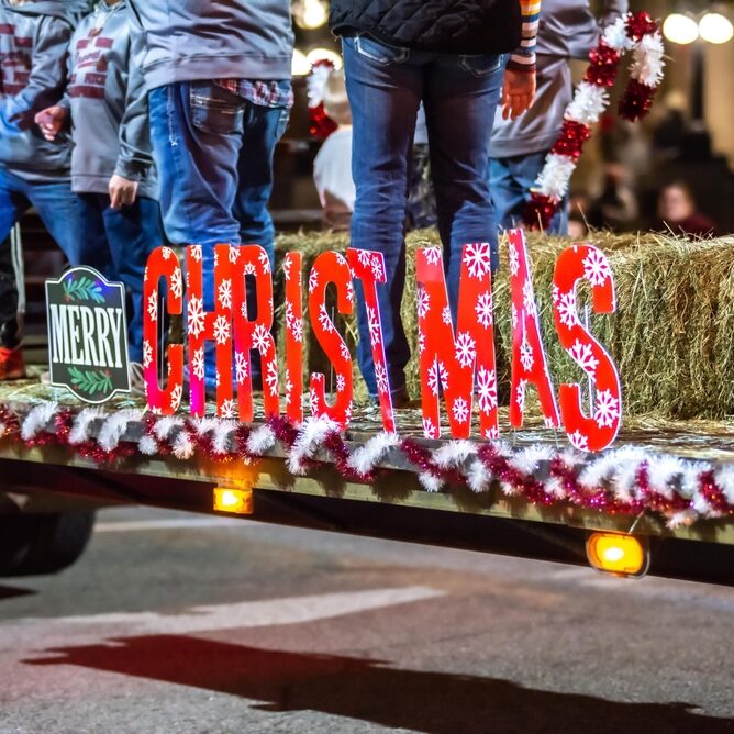 Small,Town,Christmas,Parade,Street,Scenes