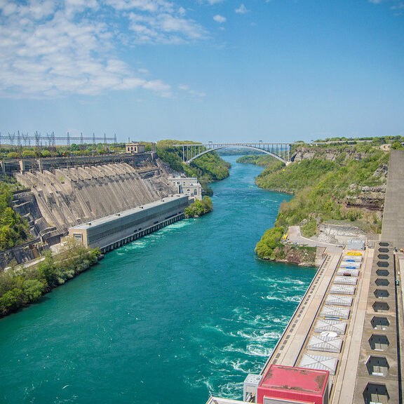 niagara-falls-usa-dam