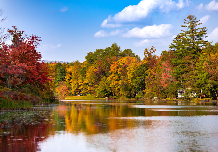 Ludlow,,Vermont,,Usa.,September,25,,2020.,Echo,Lake,,Ludlow,Vt.