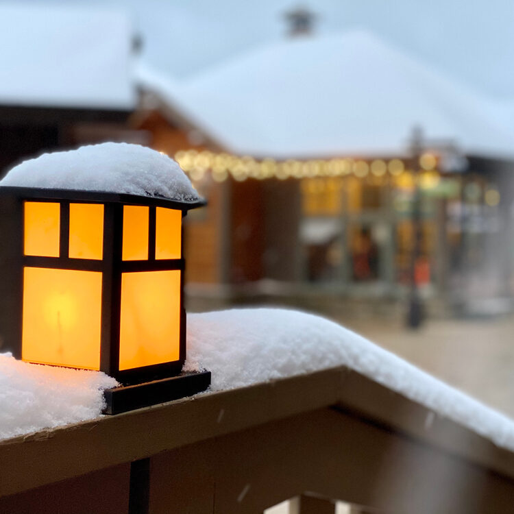 Warm,Light,Lamp,Outside,With,Fresh,Snow,At,Stowe,Mountain