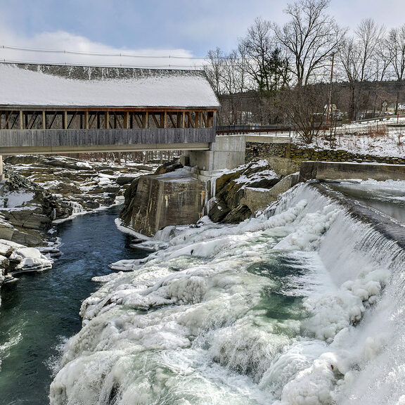 upper-valley-nh-bridge-2